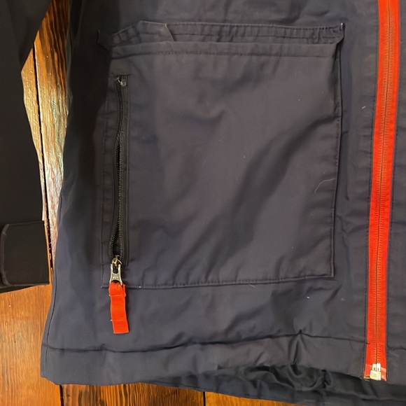 North face winter jacket - Picture 2 of 8